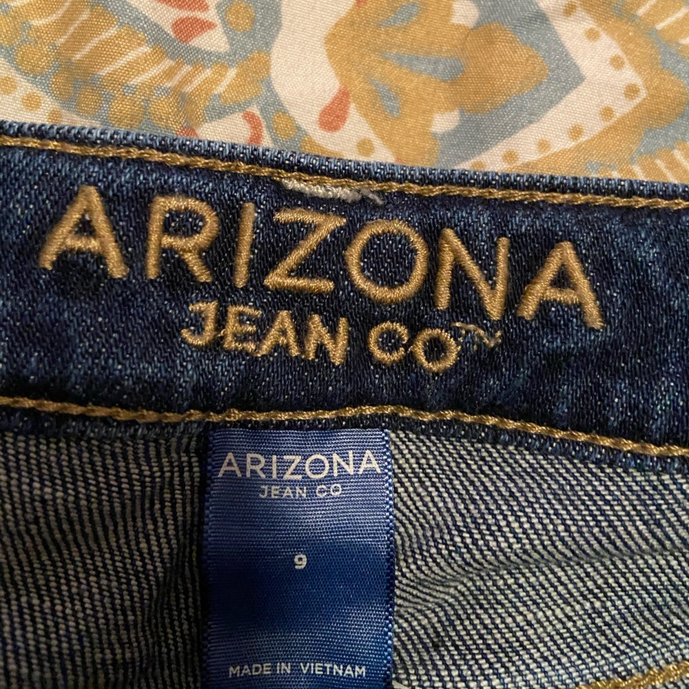 Shorts - Picture 2 of 2